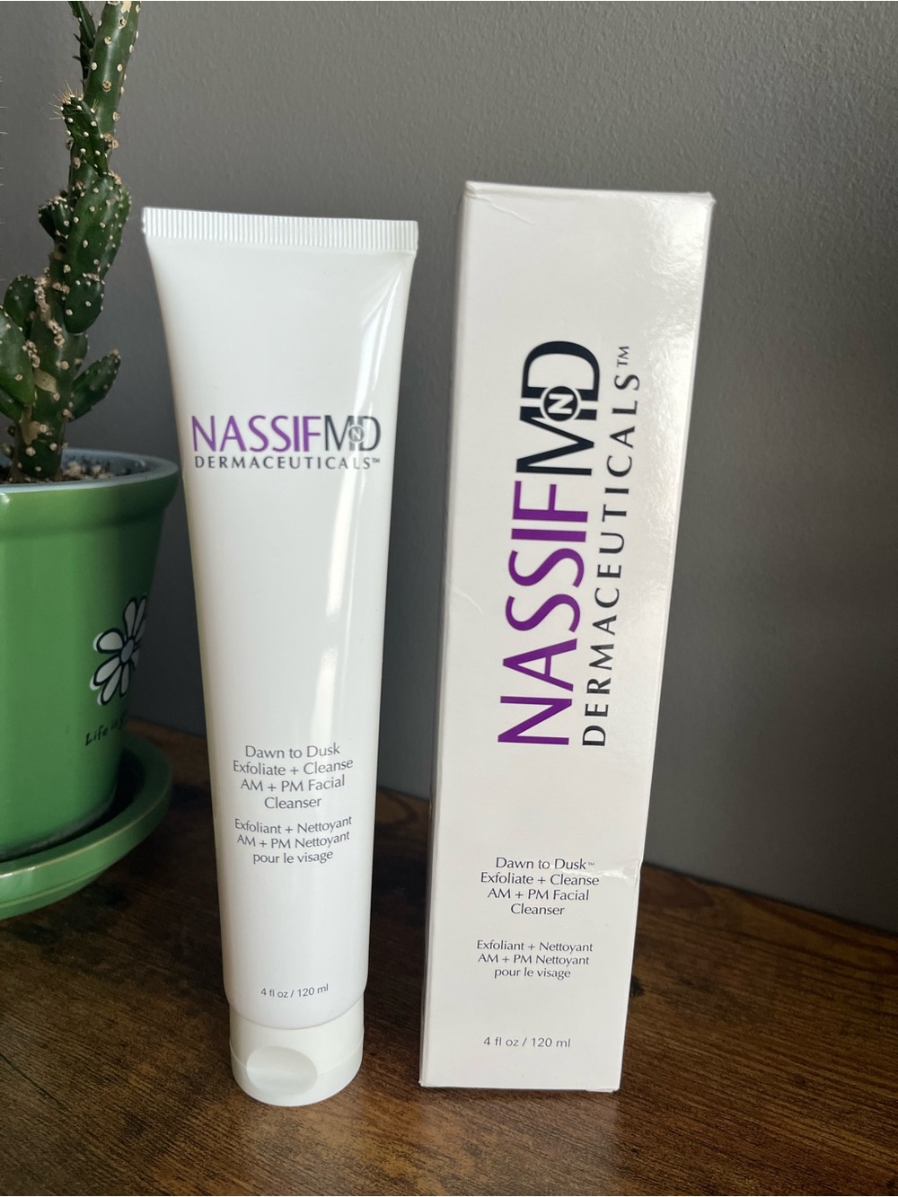 NassifMD Dawn to Dusk Exfoliate + Cleanse Facial Cleanser — 120 ml